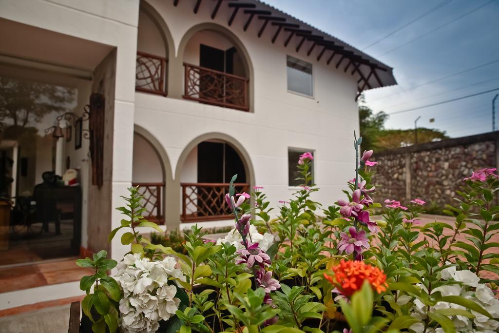 Hotel Boutique Villas De San Sebastian La Palmera Exterior photo